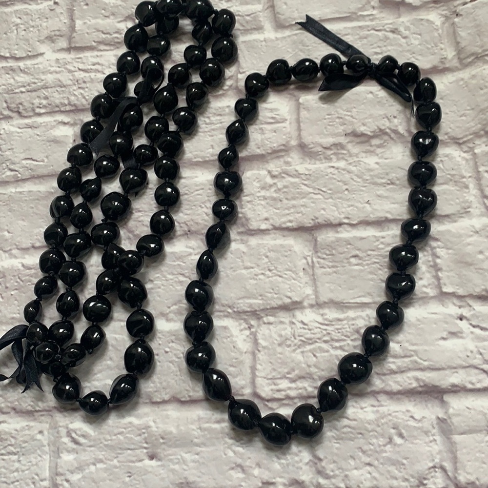 Hawaiian kuikui nut leis Authentic necklace